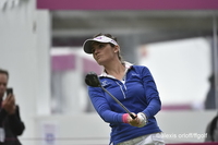 Evian 2014 Julie Greciet